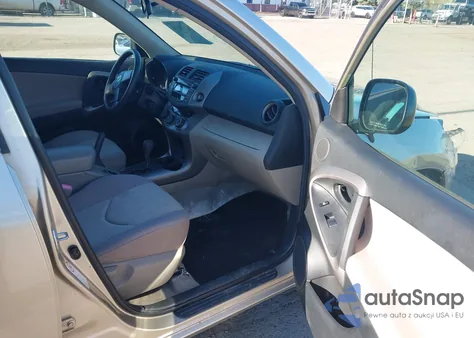 2006 Toyota Rav4 from USA, damaged, VIN JTMBD33V766018975